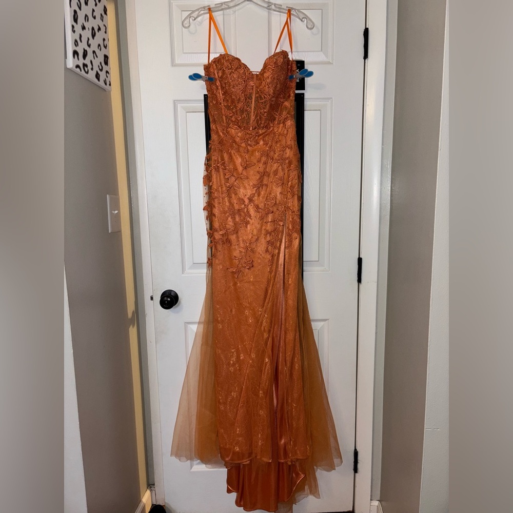 NWT | Orange Flower Pattern Corset Top Mermaid Style Prom Dress